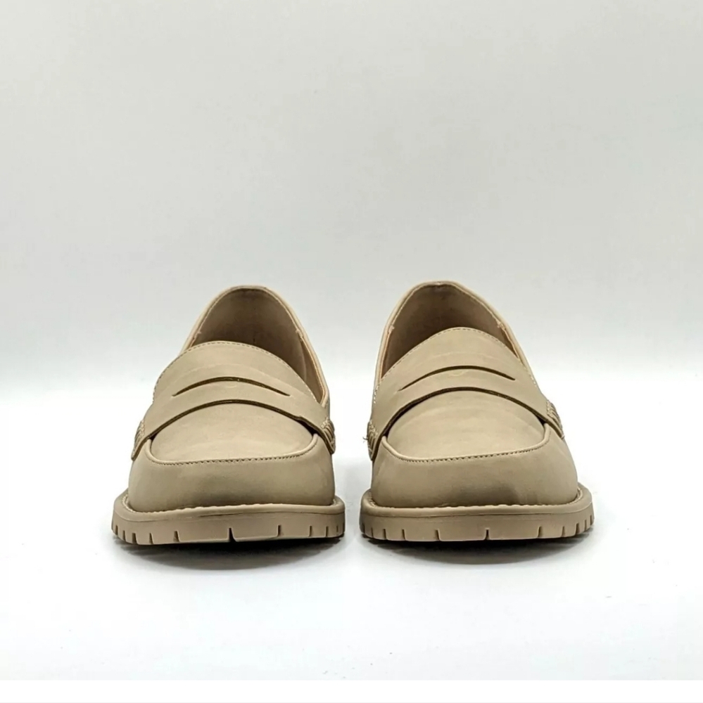 dv by Dolce Vita “Crisp” Classic Penny Loafer/Lug Sole Block Heel (Dune/Tan) NEW - Picture 8 of 16